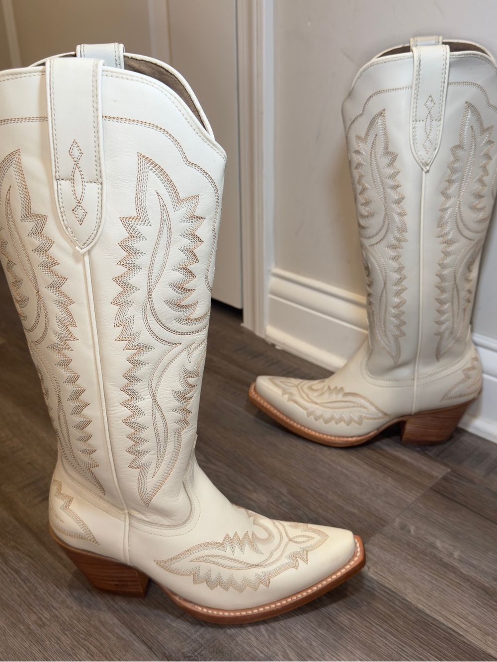 Ariat Casanova X Toe Western Blanco Leather Cowgirl Boots